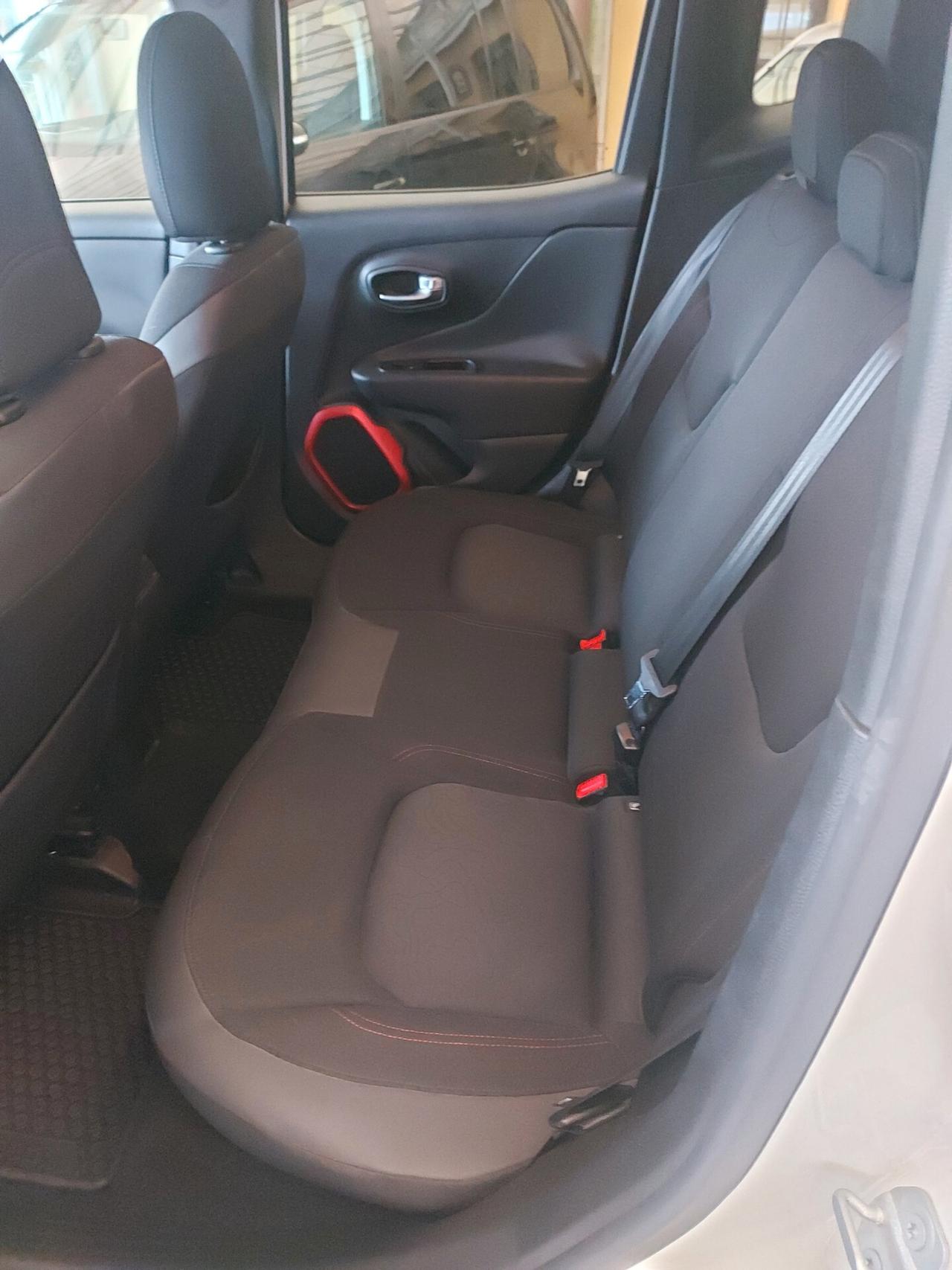 Jeep Renegade 2.0 Mjt 170CV 4WD Active Drive Low Trailhawk