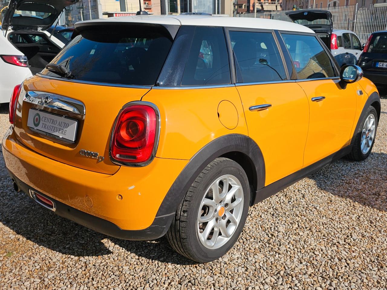 Mini Mini 1.5 Cooper D 5 porte