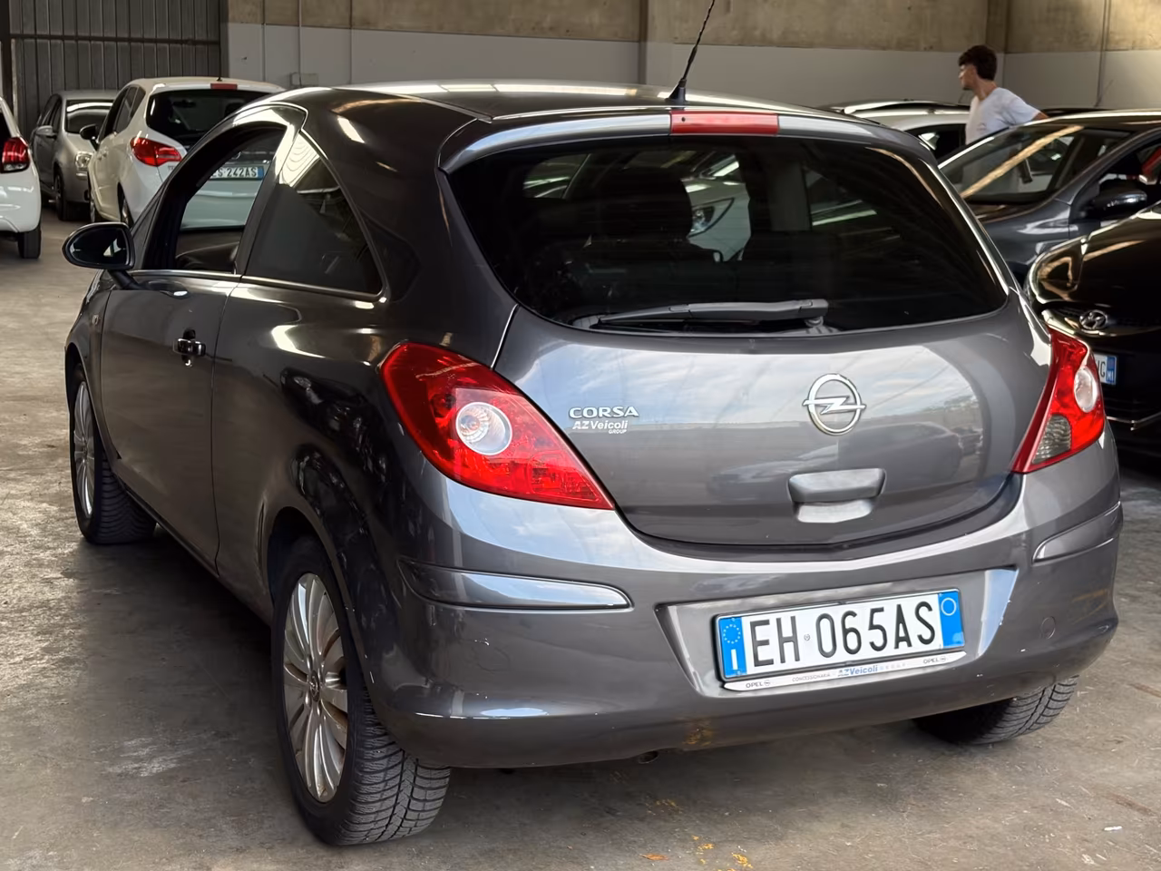 Opel Corsa 1.2 5 porte Club
