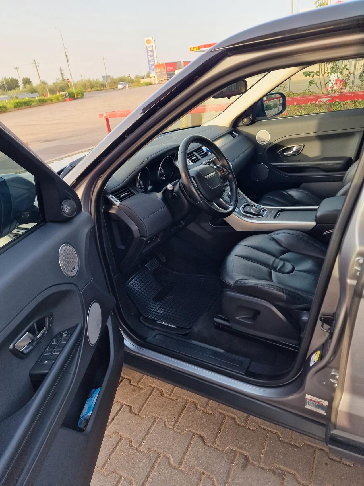 Land Rover Range Evoque 2.2 TD4 5p. Prestige