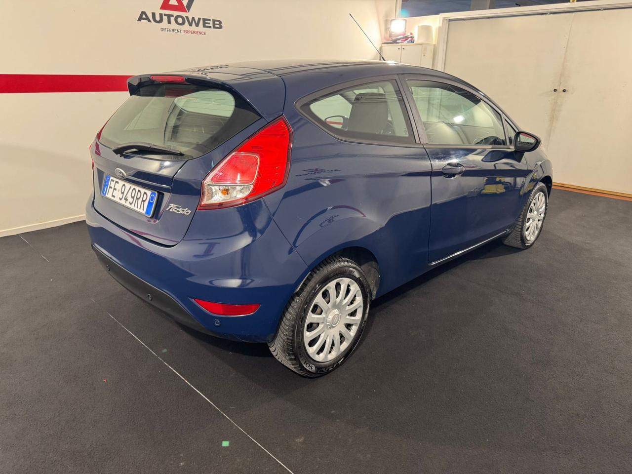 Ford Fiesta 1.4 5 porte Bz.- GPL