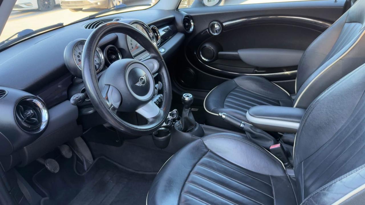Mini 1.6 16V One