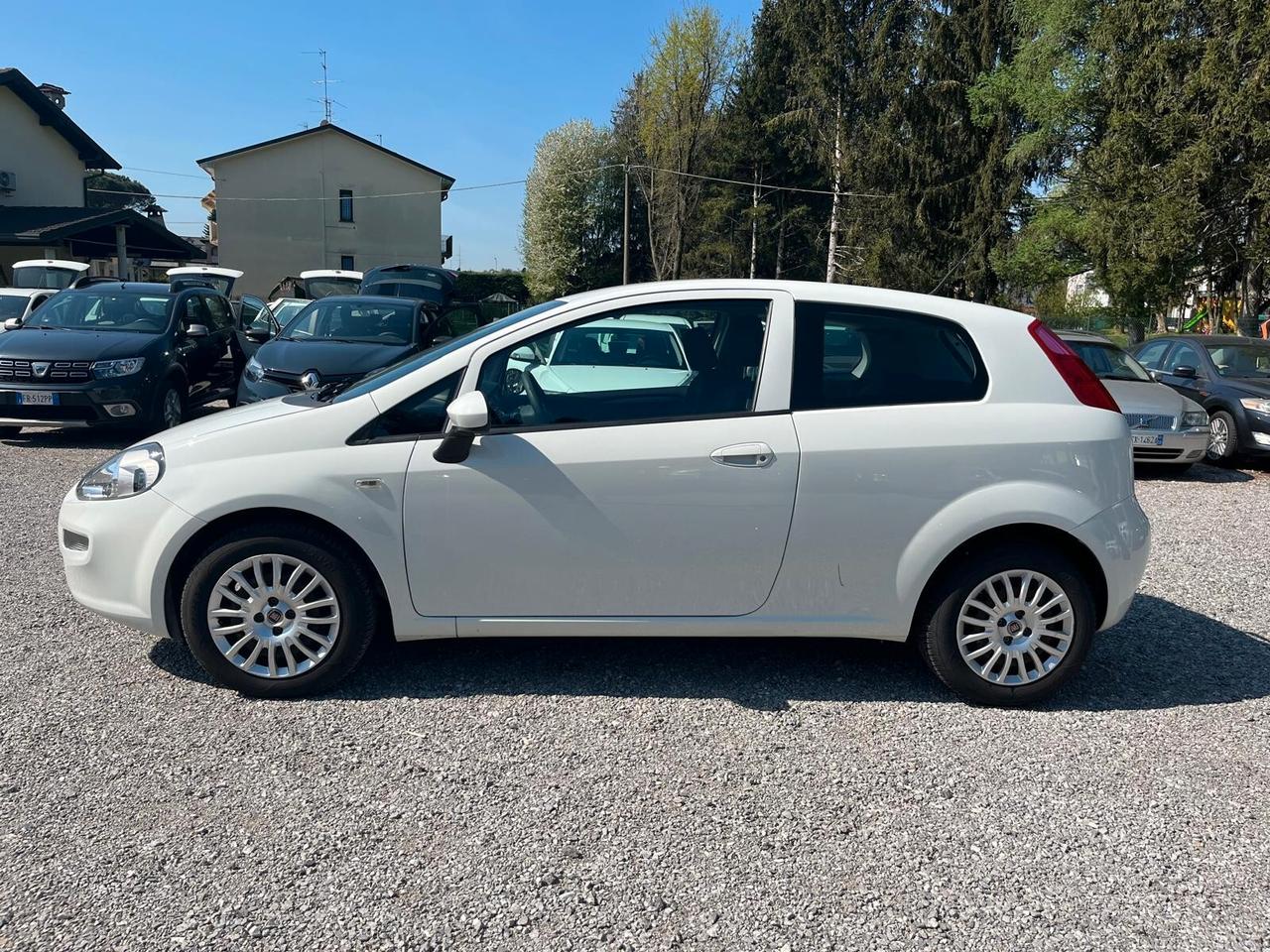 Fiat Punto 1.3 MJT II 75 CV 3 porte Street