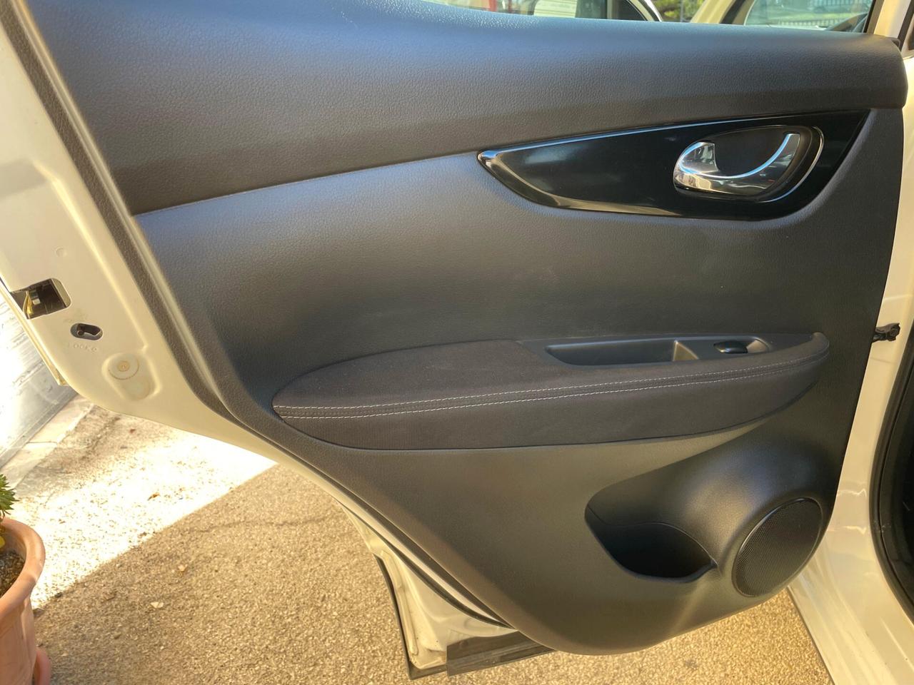 Nissan Qashqai 1.5 dCi Tekna