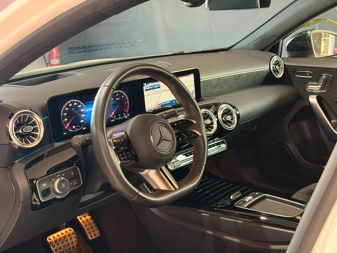 Mercedes-benz A 180 d Automatic Premium AMG Plus Night Edition