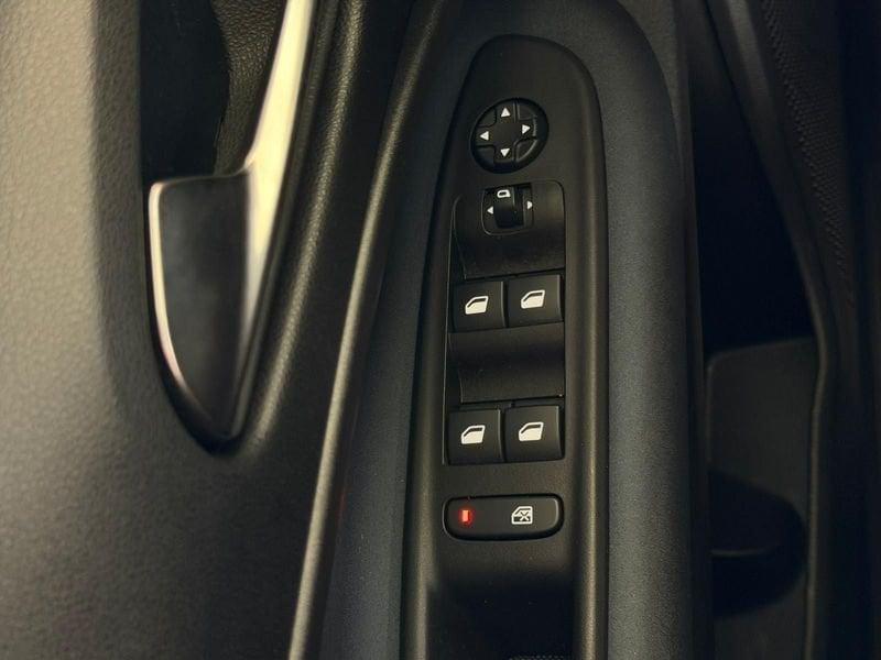 Alfa Romeo Junior Junior 1.2 ibrida edct6 " AVORIO GALLERIA"