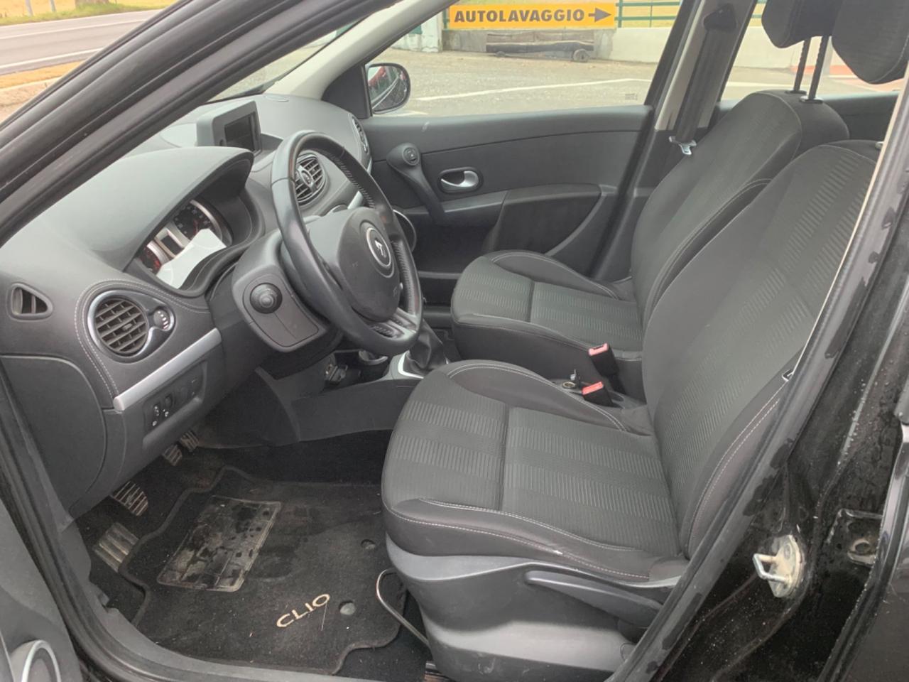 Renault Clio 1.2 16V 5 porte Luxe