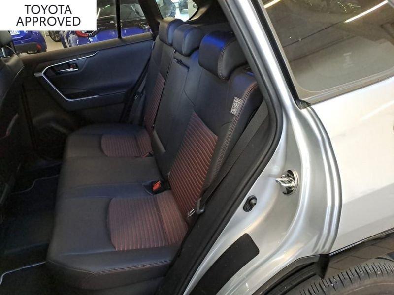 Toyota RAV4 2.5 VVT-IE PHEV DYNAMIC+ AWD-I E-CVT