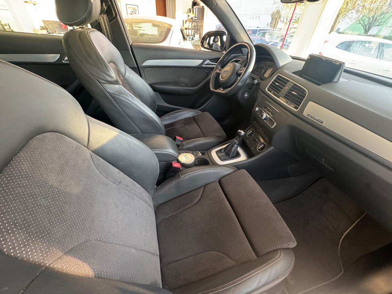 Audi Q3 35 TDI quattro S line edition