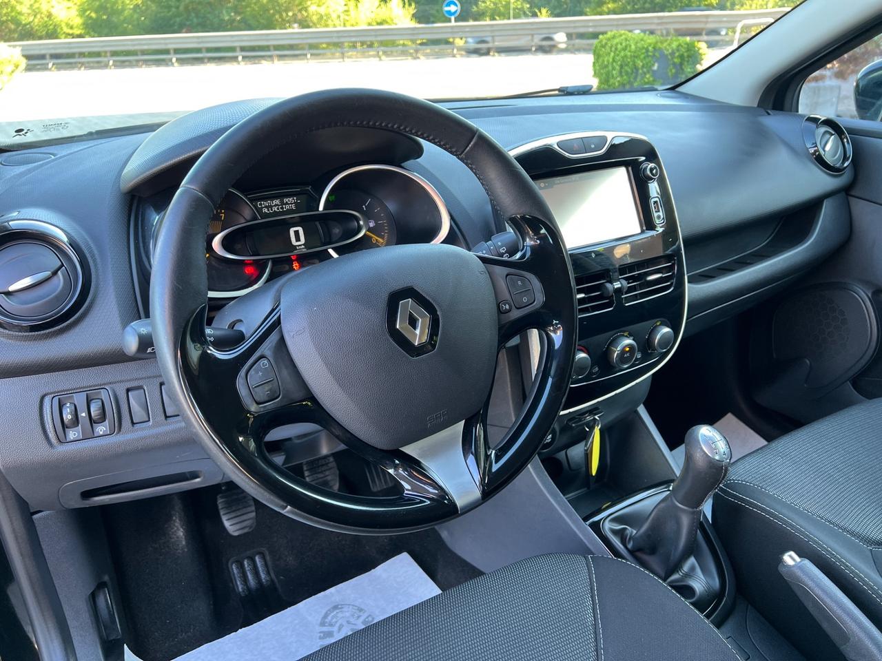 Renault Clio 1.2 75CV 5 porte Life