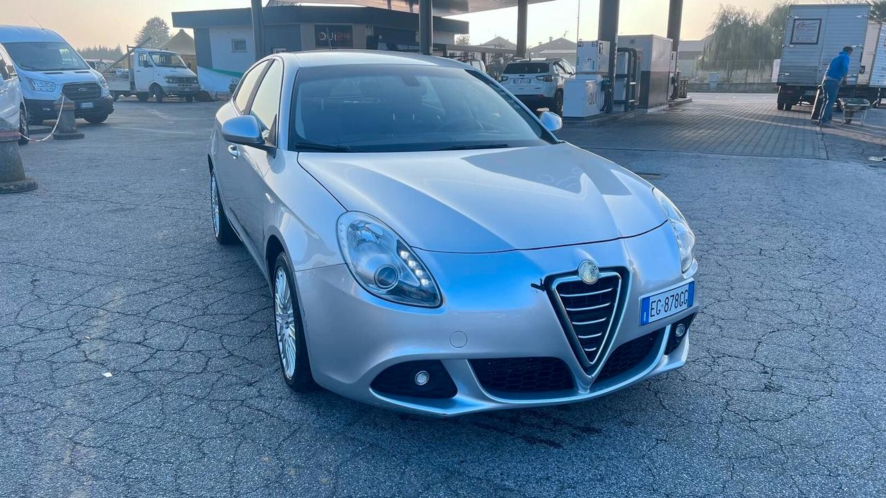 Alfa Romeo Giulietta 1.6 JTDm-2 105 CV Progression