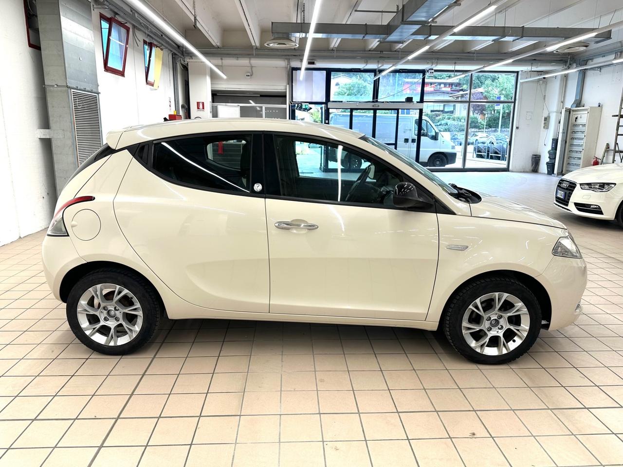 Lancia Ypsilon 1.3 MJT 16V 95 CV 5 porte S&S Gold