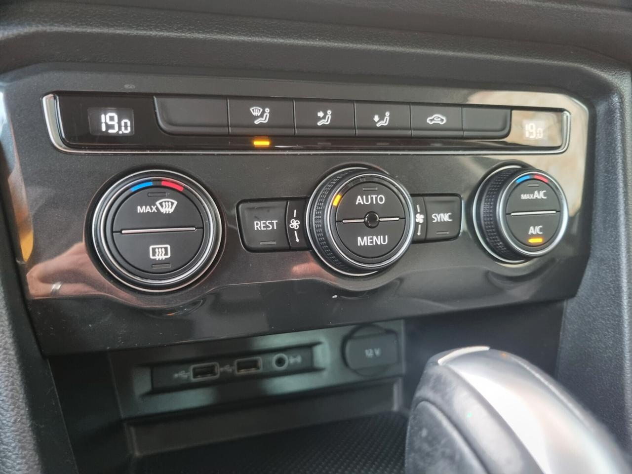 Volkswagen Tiguan 2.0 TDI 150 CV SCR DSG Business