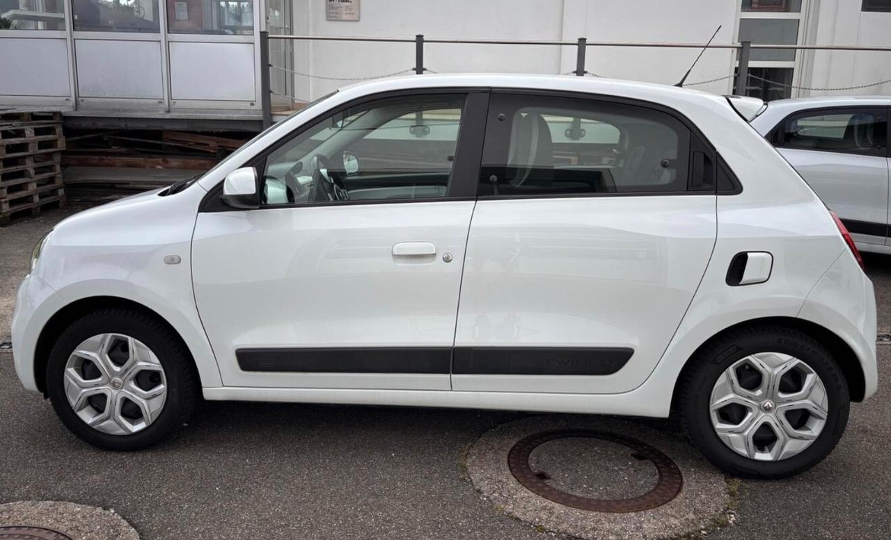Renault Twingo SCe 65 CV Intens Navi