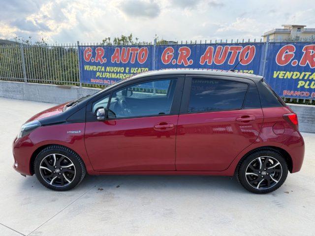 TOYOTA Yaris 1.5 Hybrid PARI AL NUOVO