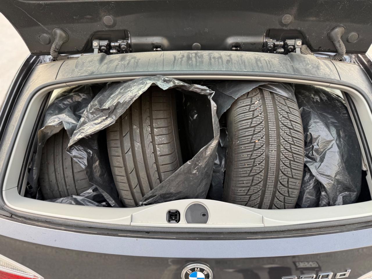 Bmw 320d cat Touring automatica tetto navi 1 PRO