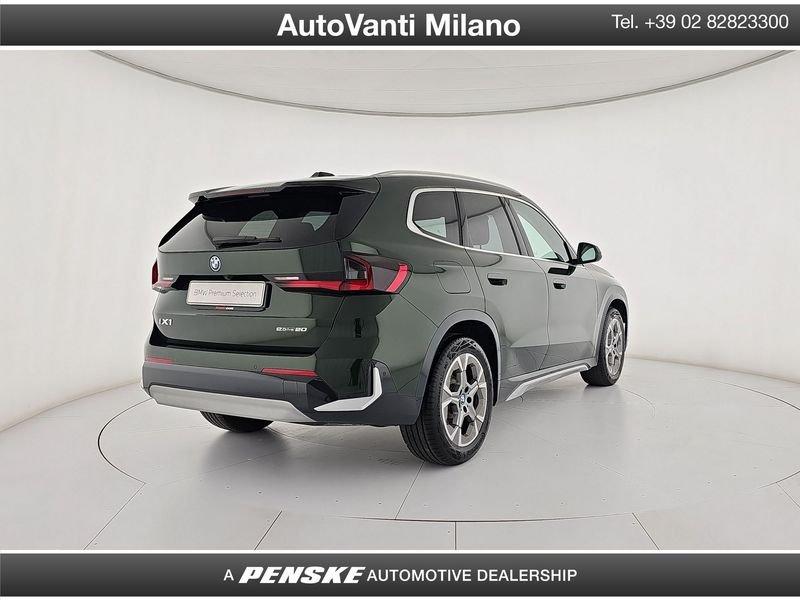 BMW iX1 iX1 eDrive 20 xLine