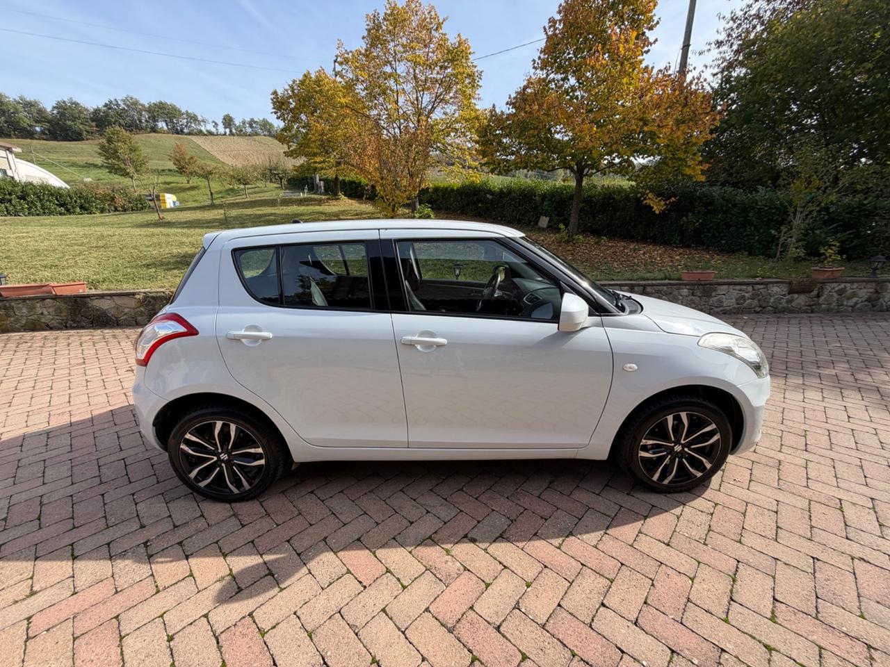 Suzuki Swift 1.2 GPL Dualjet 4WD 5 porte B-Top Snow
