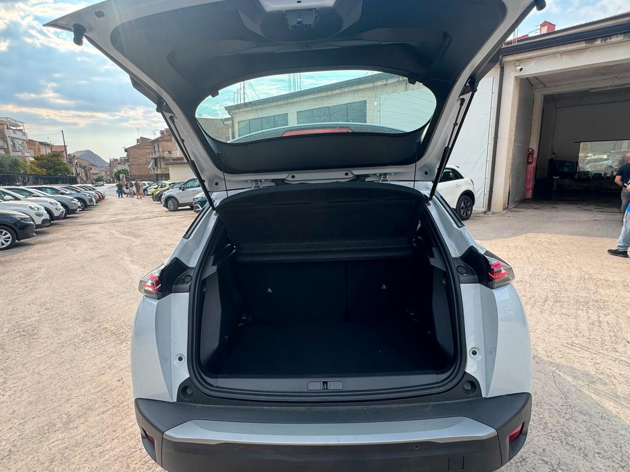 Peugeot 2008 PureTech 100 S&S Style