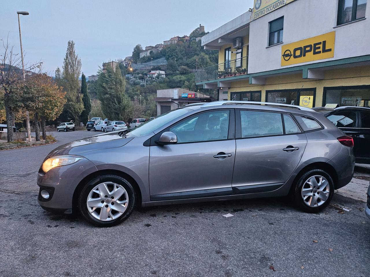 Renault Mégane 1.5 dCi 110CV SporTour 2013