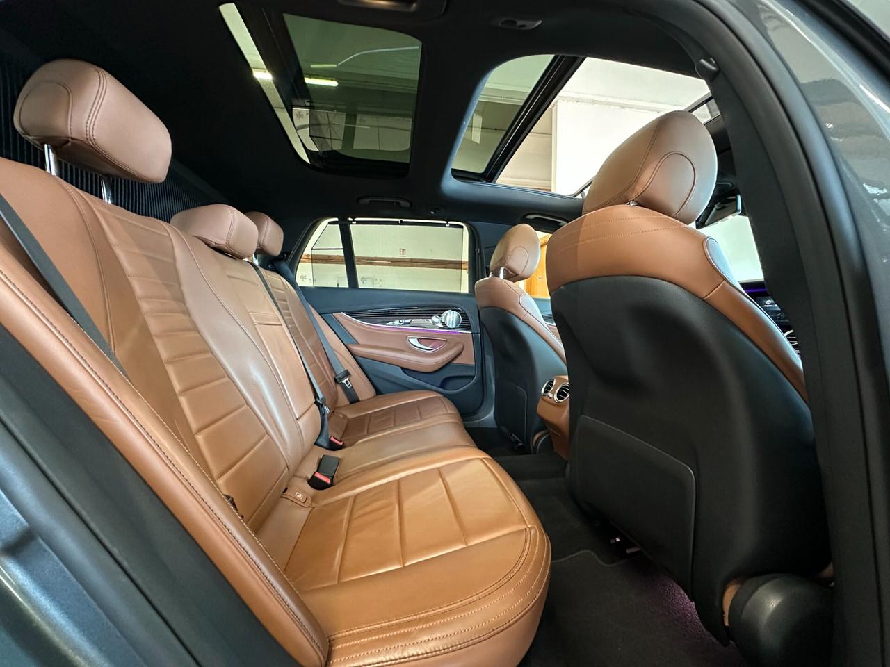 MERCEDES E 220 SW d PREMIUM PLUS AMG LUCI AMBIENTE*TETTO*CARPLAY