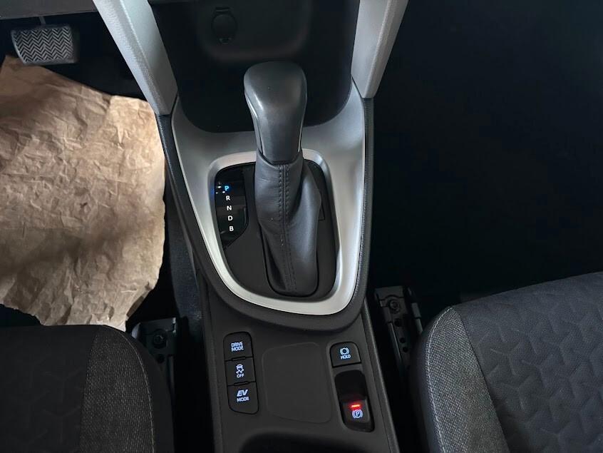 Toyota Yaris Cross 1.5 Hybrid . E-CVT Active