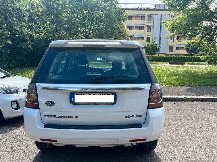 Land Rover Freelander 2.2 eD4 2WD S.W. SE