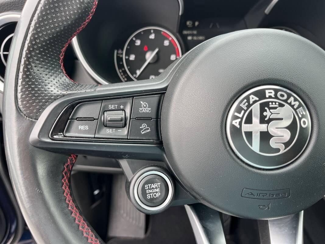 Alfa Romeo Stelvio 2.2 t Rosso Edizione rwd 160cv auto