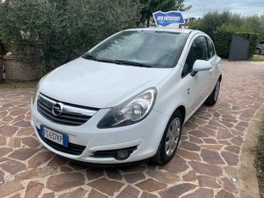 Opel Corsa 1.2 3 porte Club