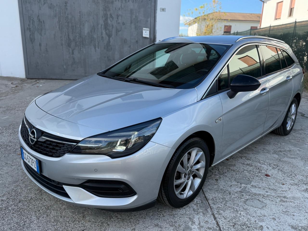 Opel Astra 1.5 CDTI FULL OPT EURO 6D 2021 NEW