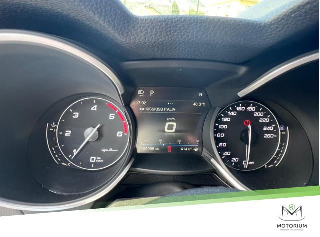 Alfa Romeo Stelvio 2.2 Turbodiesel 160 CV AT8 RWD Business