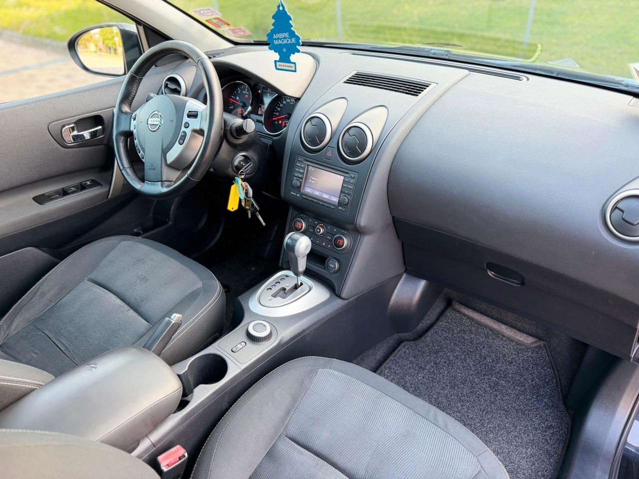 Nissan Qashqai 2.0 dCi DPF 4x4WD aut. Tekna