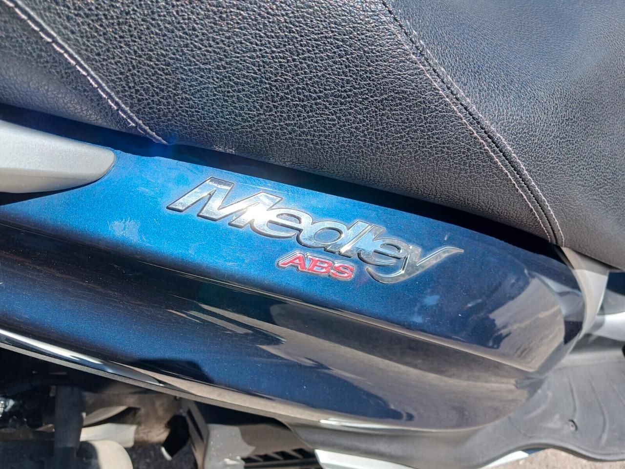 Piaggio Medley 125