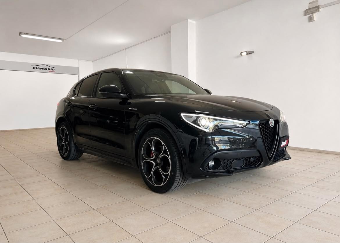 Alfa Romeo Stelvio 2.2 t VELOCE Q4 210 cv AT8