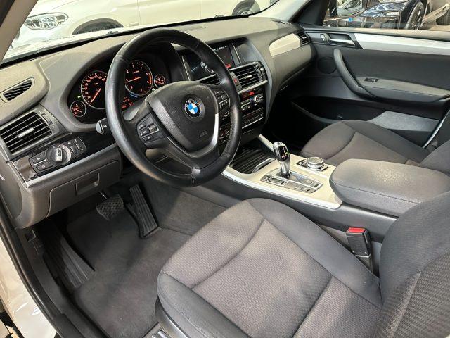 BMW X3 xDrive20d Business Advantage Auto- 18"-Tetto-Navi