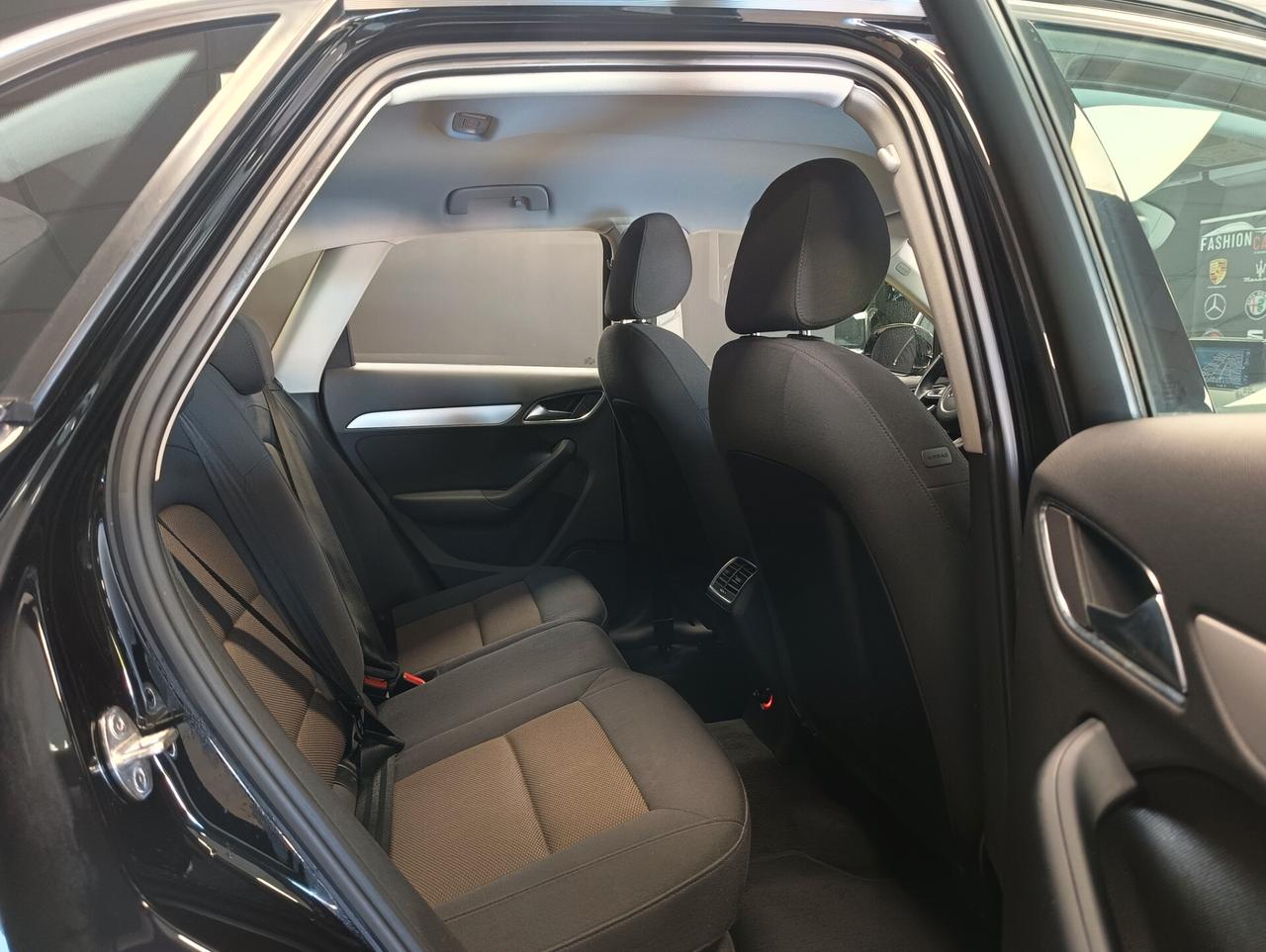 Audi Q3 2.0 TDI 150 CV Business