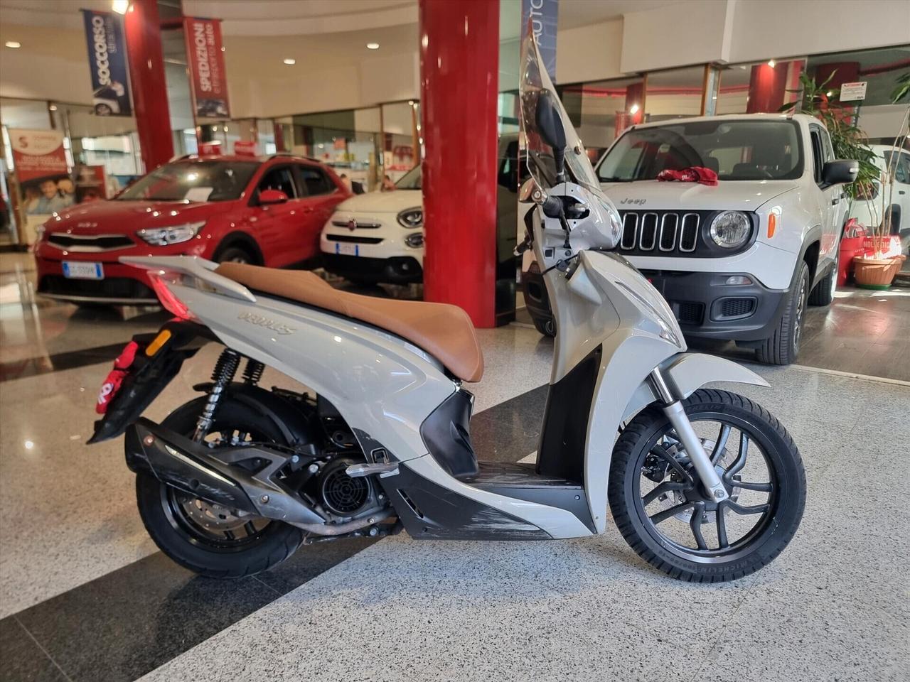 Kymco People 125i S