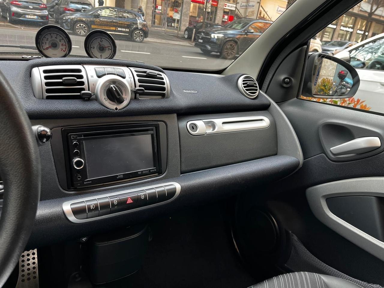 Smart ForTwo 1000 52 kW MHD coupé pulse