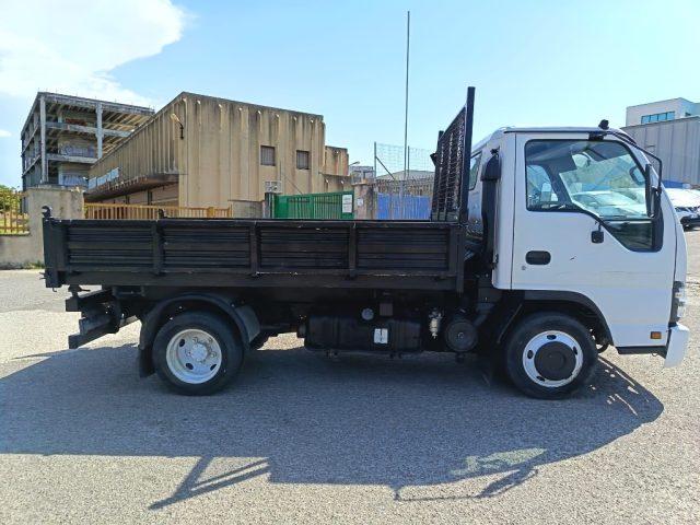 ISUZU NKR 77AE 3.0 TDI PC-RG Cabinato