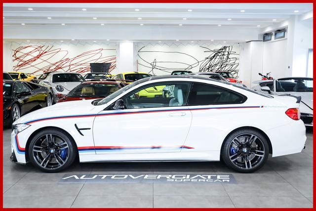 BMW M4 Coupé | M PERFOMANCE | FULL CARBON SPEC