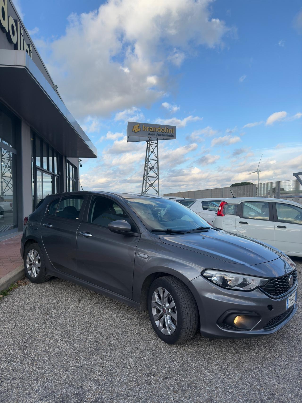 Fiat Tipo 1.4 5 porte Easy my17"