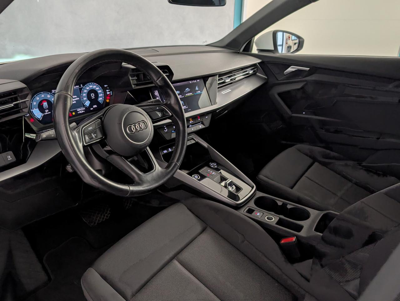 Audi A3 35 TFSI MHEV S-tronic S Line Edition