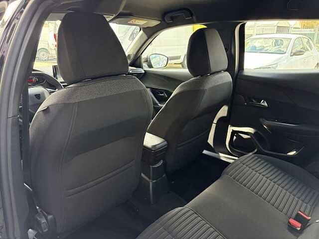 Peugeot 2008 1.2 PureTech 100 CV Active