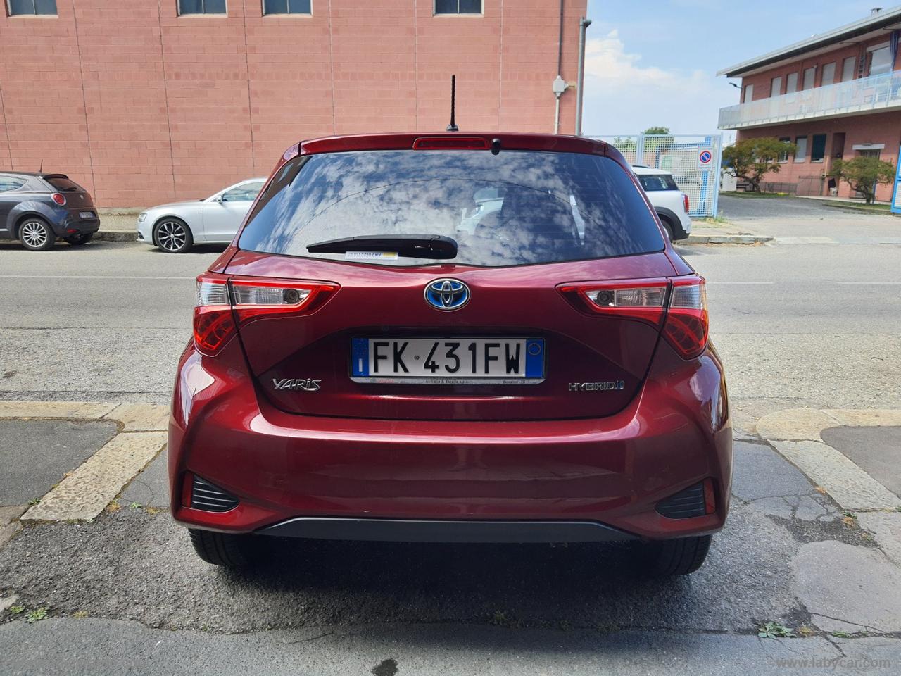 TOYOTA Yaris 1.5 Hybrid 5p.