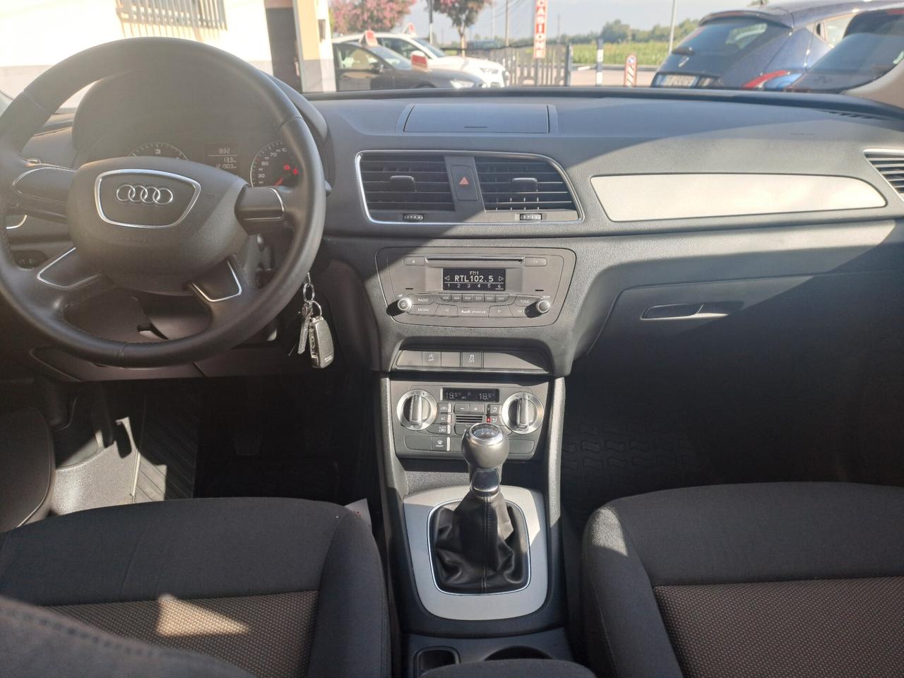 AUDI Q3 2.0 TDI 140CV - CAMBIO MANUALE