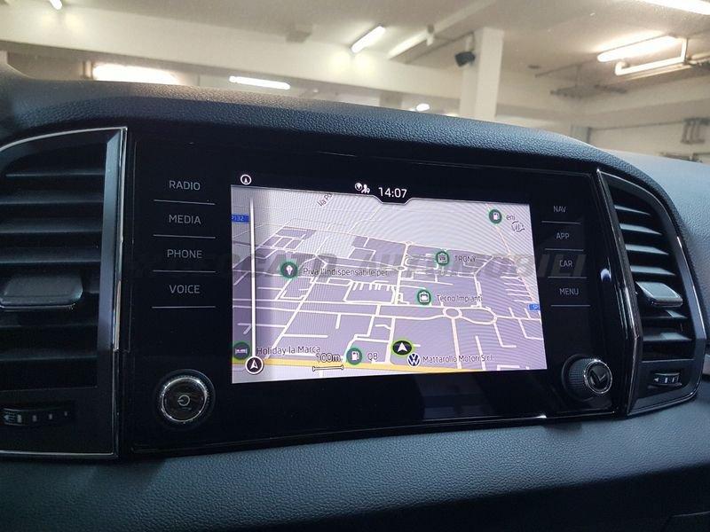 Skoda Karoq 2022 1.0 tsi Executive 110cv