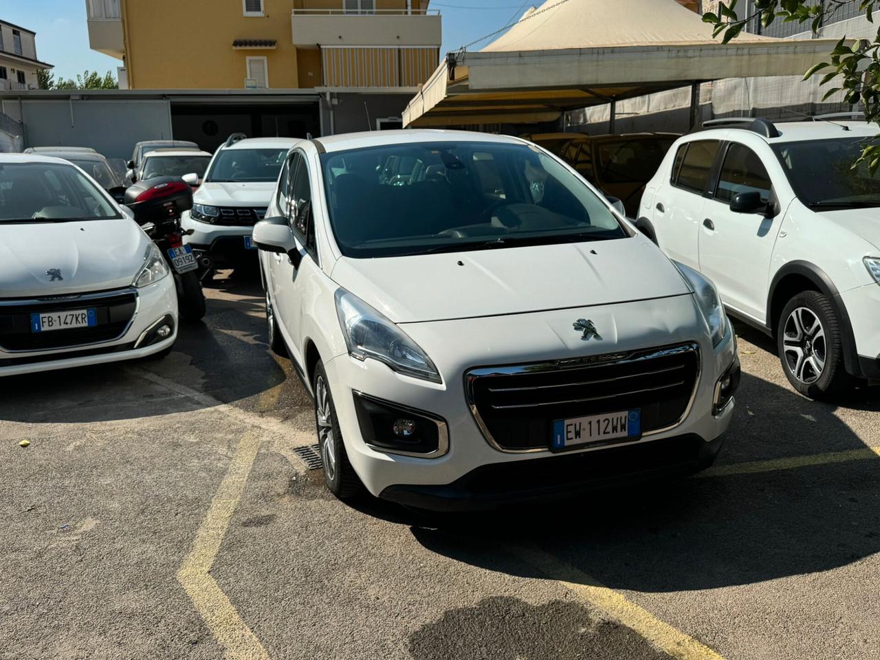 Peugeot 3008 1.6 HDi 115CV Active