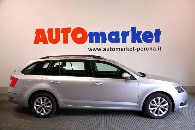 SKODA Octavia 1.6 TDI CR 115 CV DSG Wagon Executive