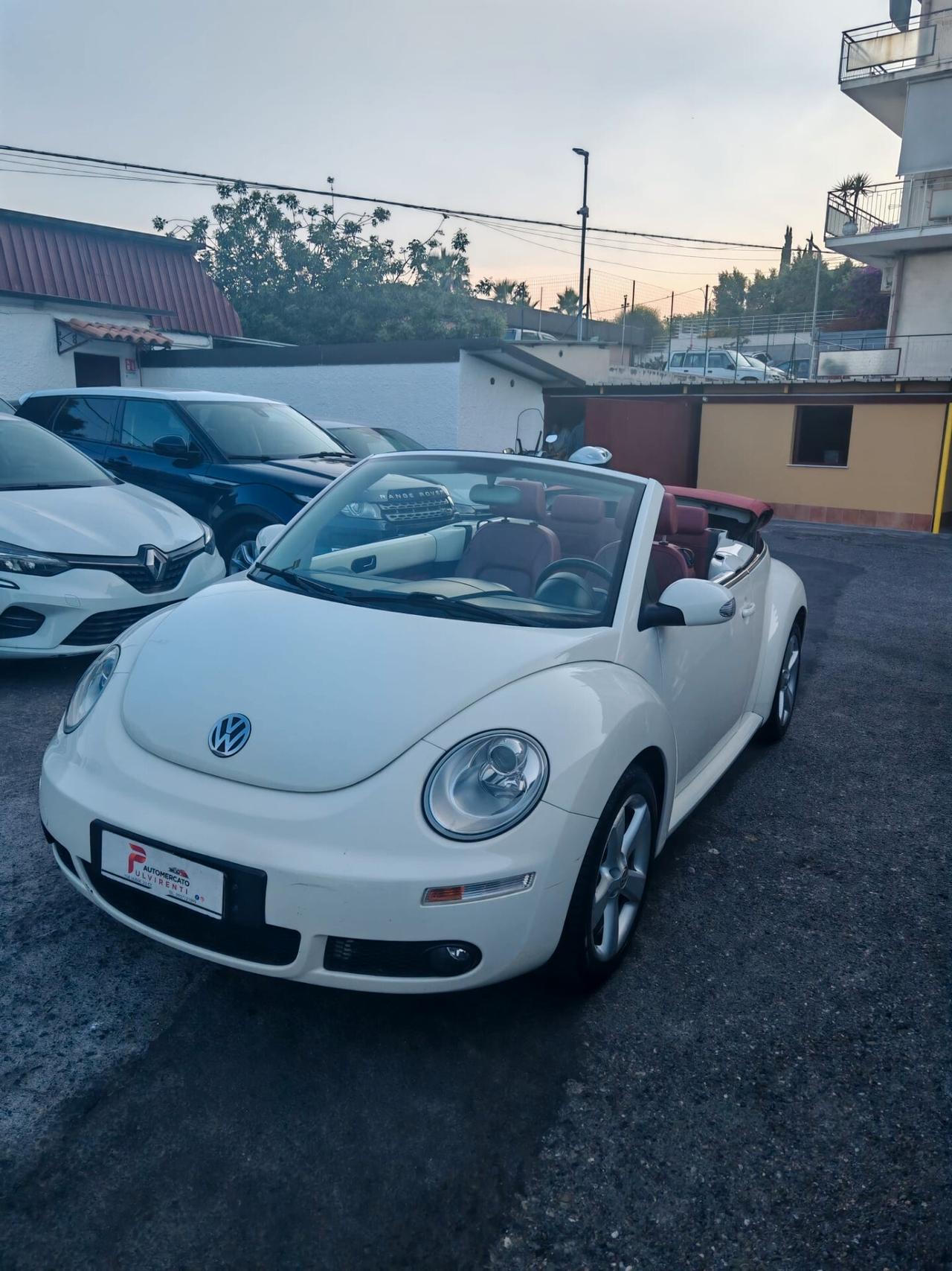 Volkswagen New Beetle 1.9 TDI 105CV Cabrio Lim. Red Edt.