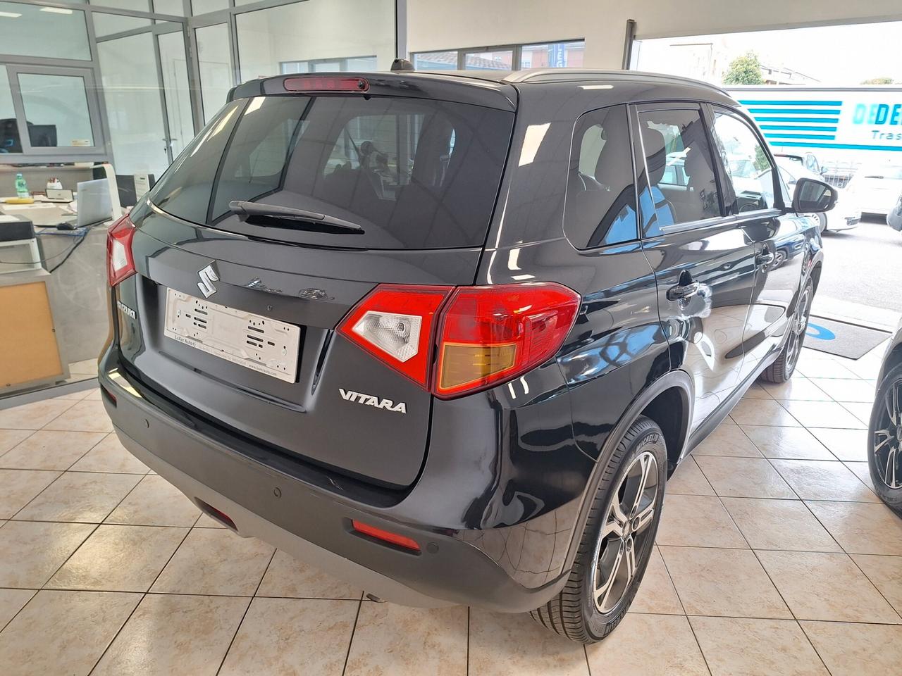 Suzuki Vitara 1.6 VVT V-Top